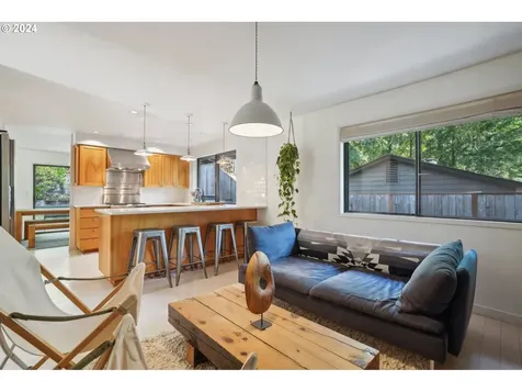 1405 Sw Upland Drive Portland OR 97221
