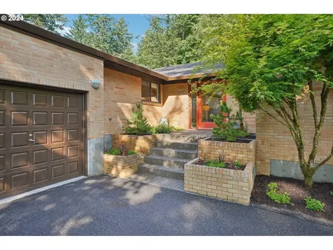 1405 Sw Upland Drive Portland OR 97221