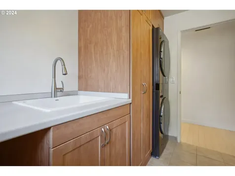 1405 Sw Upland Drive Portland OR 97221