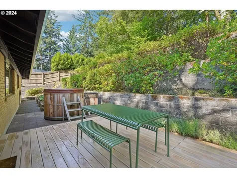 1405 Sw Upland Drive Portland OR 97221
