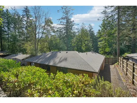 1405 Sw Upland Drive Portland OR 97221