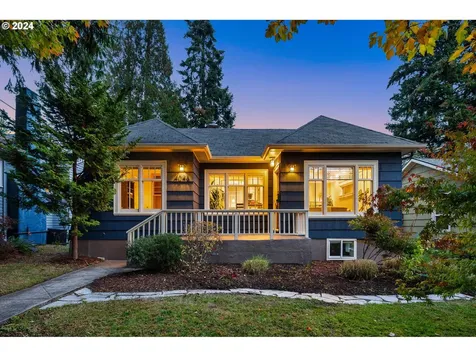 4046 NE 16th Avenue Portland OR 97212