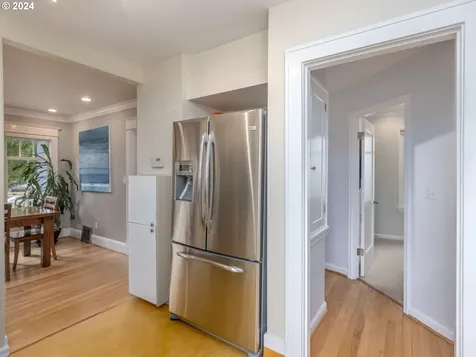 4046 NE 16th Avenue Portland OR 97212
