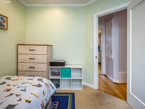 4046 NE 16th Avenue Portland OR 97212
