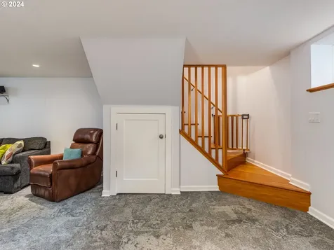 4046 NE 16th Avenue Portland OR 97212