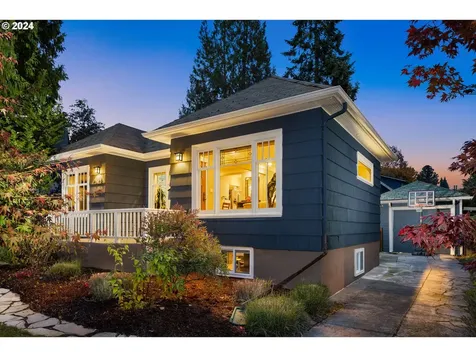 4046 NE 16th Avenue Portland OR 97212