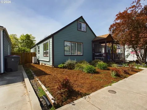 336 Ne 13th Street Mcminnville OR 97128
