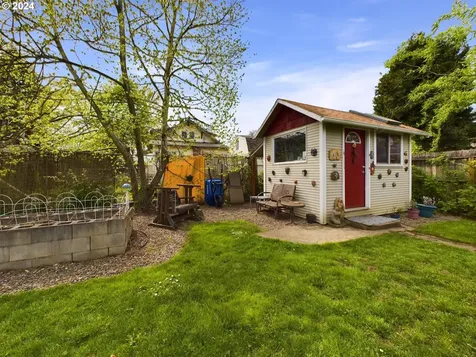 336 Ne 13th Street Mcminnville OR 97128