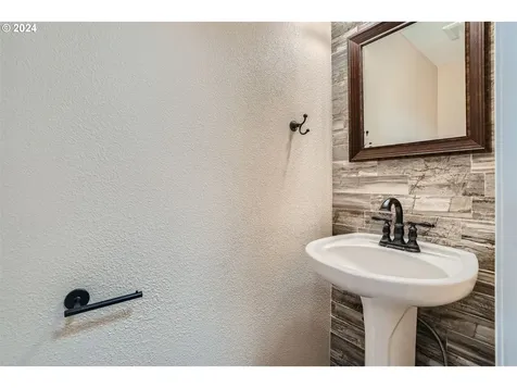 14009 Ne 7th Way Vancouver WA 98684
