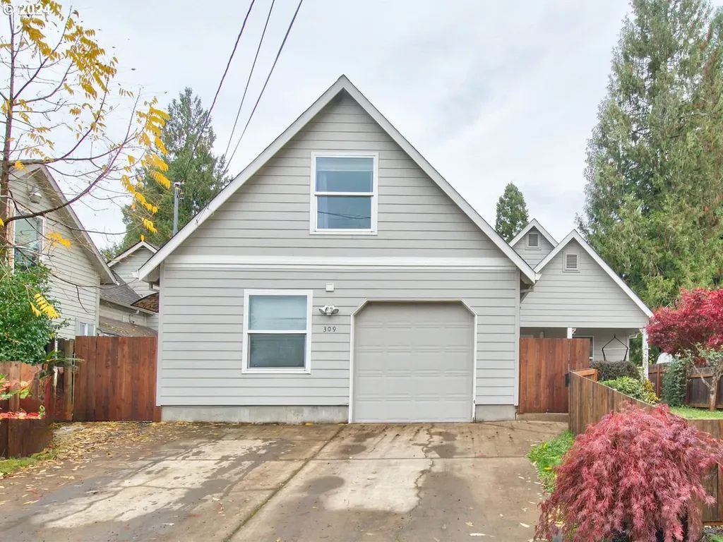 309 W Sherman Street Newberg OR 97132