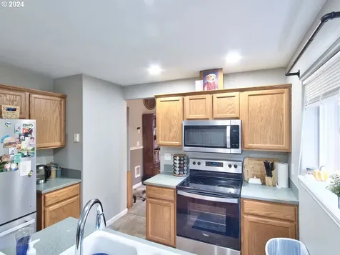 309 W Sherman Street Newberg OR 97132