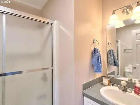 309 W Sherman Street Newberg OR 97132