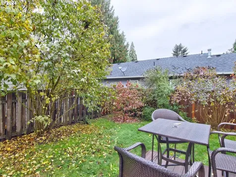 309 W Sherman Street Newberg OR 97132