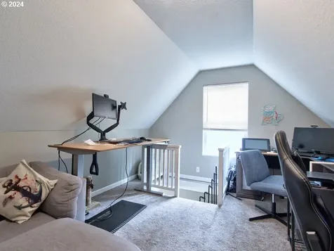 309 W Sherman Street Newberg OR 97132