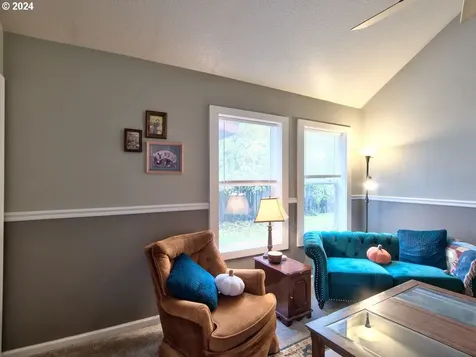 309 W Sherman Street Newberg OR 97132