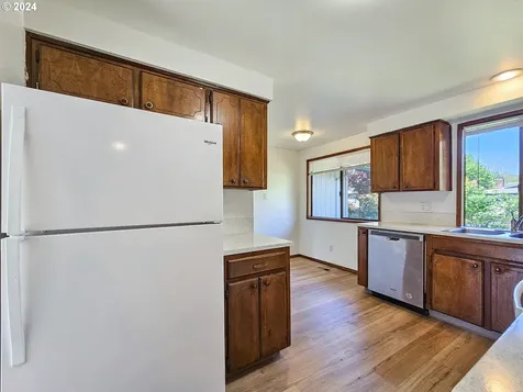 16320 Sw Vincent Street Beaverton OR 97078