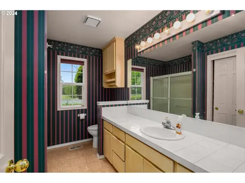 21745 Ne Lachenview Lane Fairview OR 97024