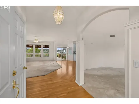 21745 Ne Lachenview Lane Fairview OR 97024