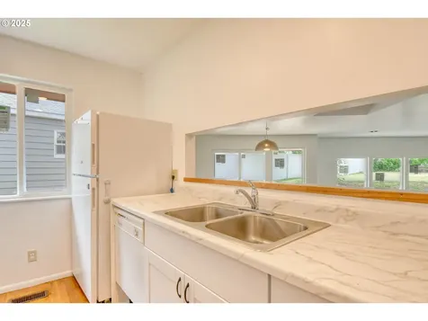 715 SW 28th Street Pendleton OR 97801