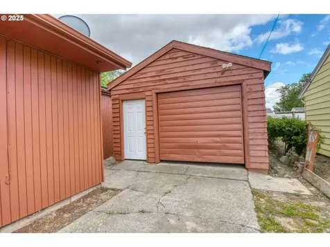 715 SW 28th Street Pendleton OR 97801
