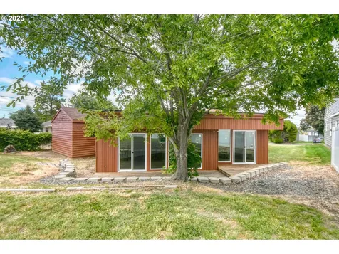 715 SW 28th Street Pendleton OR 97801