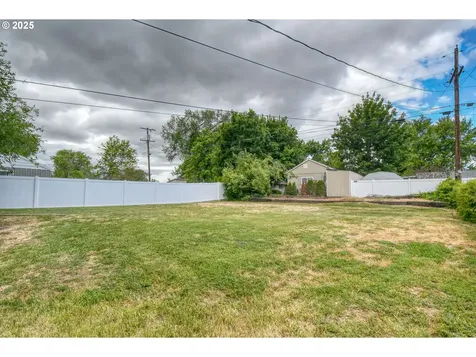 715 SW 28th Street Pendleton OR 97801