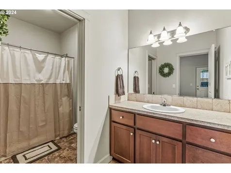 3132 Ne 120th Court Vancouver WA 98682