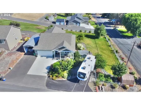 3125 E 13th Street The Dalles OR 97058