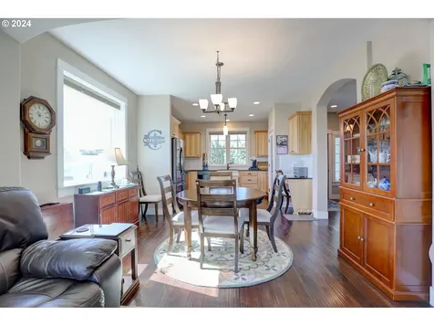 3125 E 13th Street The Dalles OR 97058