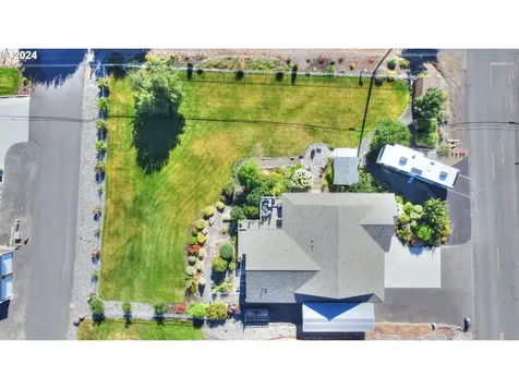 3125 E 13th Street The Dalles OR 97058