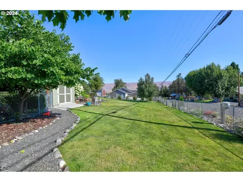 3125 E 13th Street The Dalles OR 97058