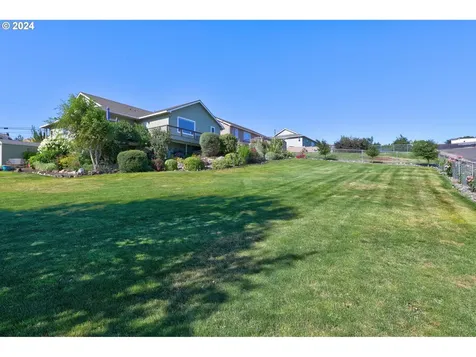 3125 E 13th Street The Dalles OR 97058