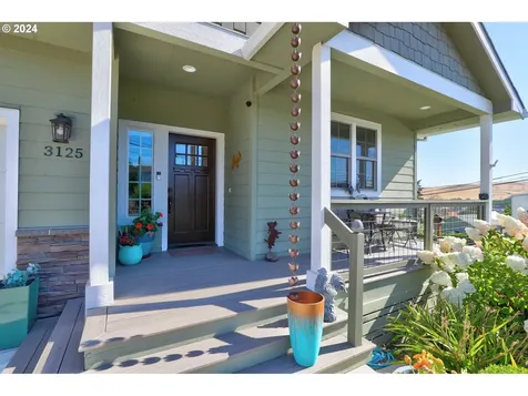 3125 E 13th Street The Dalles OR 97058