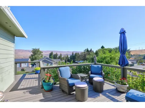 3125 E 13th Street The Dalles OR 97058