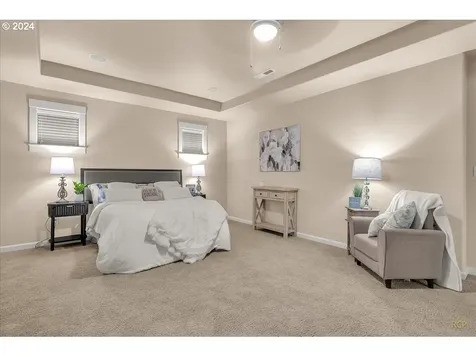 6842 NE Willowgrove Street Hillsboro OR 97124