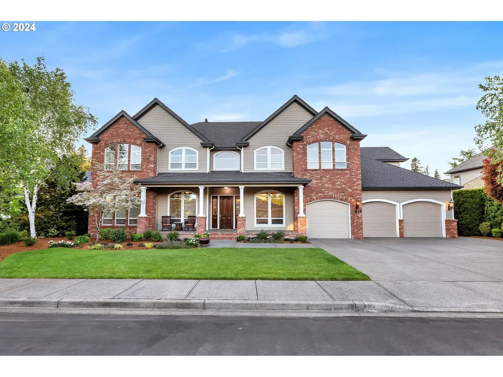 912 Se 201st Court Camas WA 98607