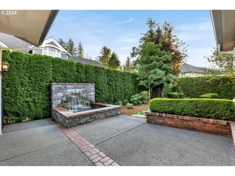 912 Se 201st Court Camas WA 98607