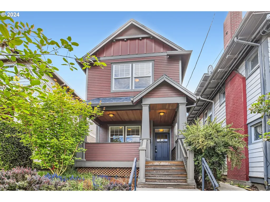 2750 NE Rodney Avenue Portland OR 97212