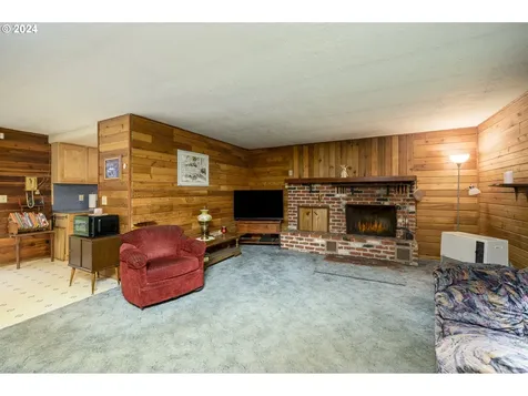 26230 SW Thunderhead Lane Sheridan OR 97378