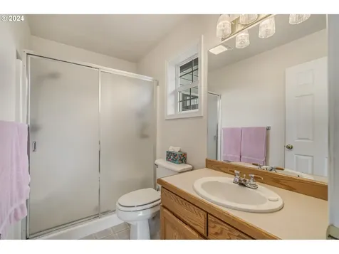 1095 Hollyridge Drive Tillamook OR 97141
