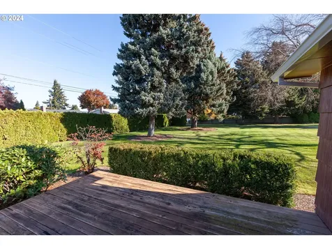 3643 Lois Drive Hood River OR 97031