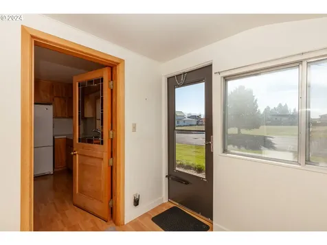3643 Lois Drive Hood River OR 97031