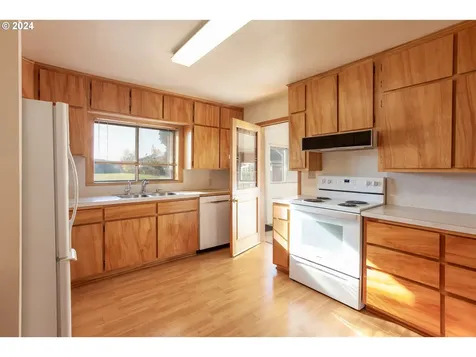 3643 Lois Drive Hood River OR 97031