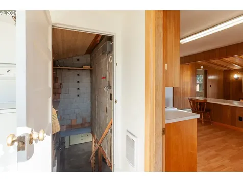 3643 Lois Drive Hood River OR 97031