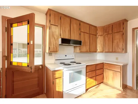 3643 Lois Drive Hood River OR 97031
