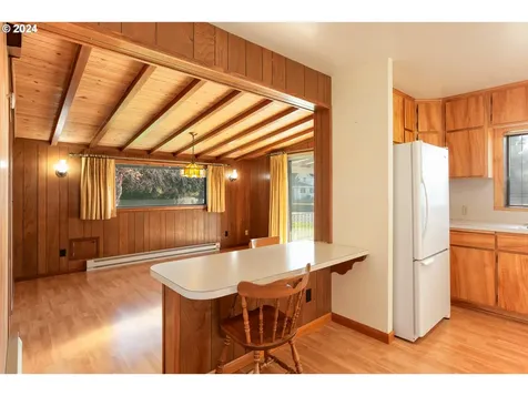 3643 Lois Drive Hood River OR 97031