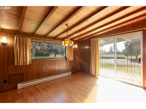 3643 Lois Drive Hood River OR 97031