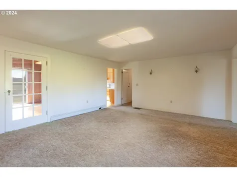 3643 Lois Drive Hood River OR 97031