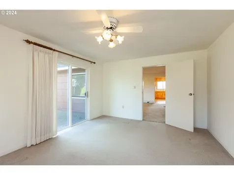 3643 Lois Drive Hood River OR 97031
