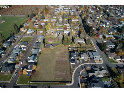 3643 Lois Drive Hood River OR 97031